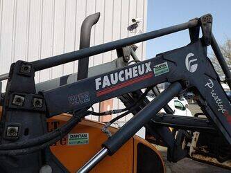 2009-claas-ergos-456-1444040-46696582