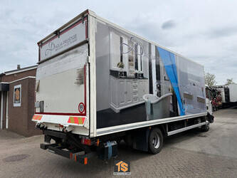 2015-man-tgl-12-220-1444043-46696747