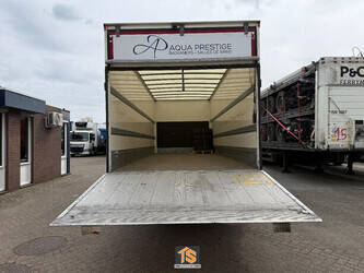 2015-man-tgl-12-220-1444043-46696750