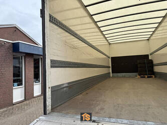 2015-man-tgl-12-220-1444043-46696753