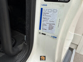 2015-man-tgl-12-220-1444043-46696758