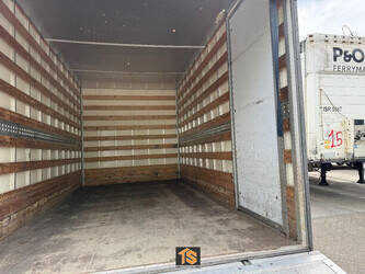 2017-volkswagen-crafter-1444044-46696770