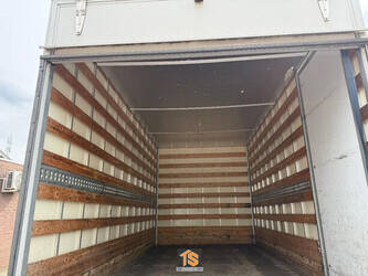 2017-volkswagen-crafter-1444044-46696771