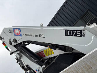 2011-iveco-eurocargo-1444046-46696812