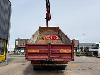 2005-man-tga-33-390-1444047-46696850