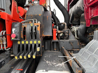 2005-man-tga-33-390-1444047-46696877