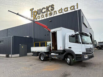 صورة ل شاحنات الرافعات 2014 مرسيدس بنز ATEGO