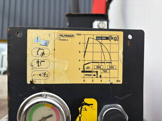 2014-mercedes-benz-atego-1444049-46696932