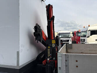 2014-mercedes-benz-atego-1444049-46696947