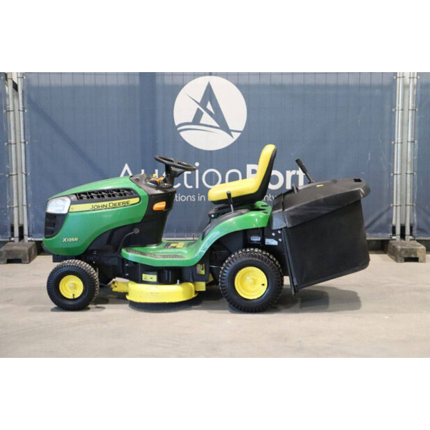 2016 جون دير X135R-46696988