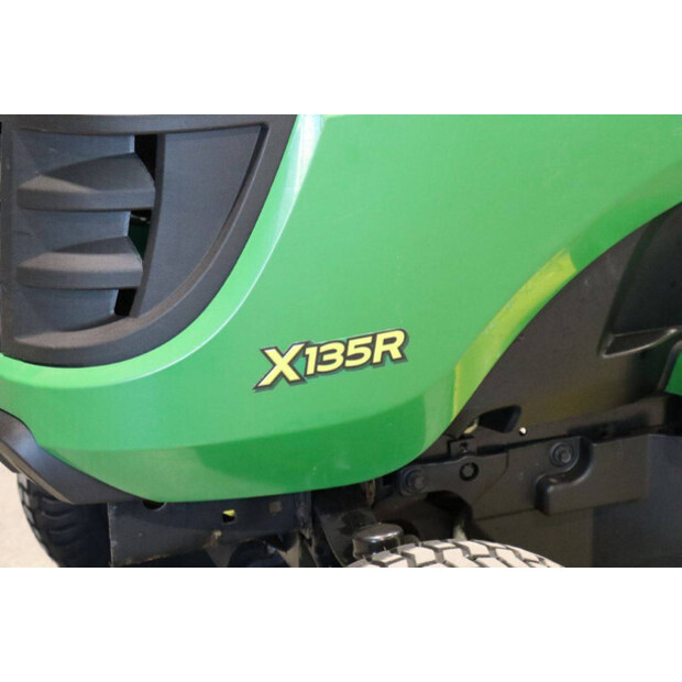 2016 جون دير X135R-46696999
