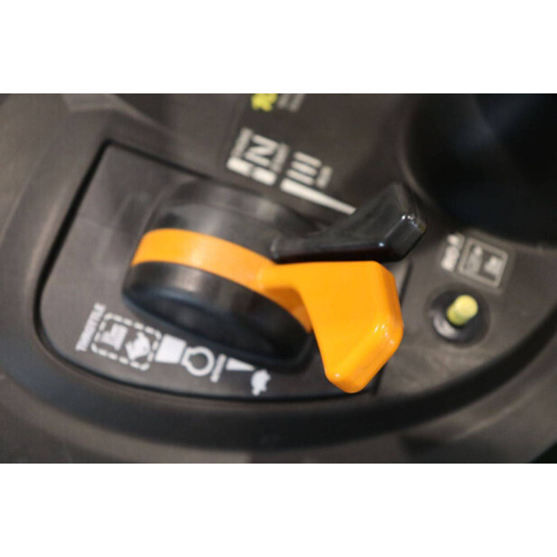 2016 جون دير X135R-46697015