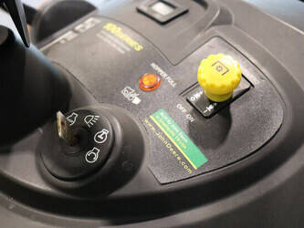 2016-john-deere-x135r-46697018