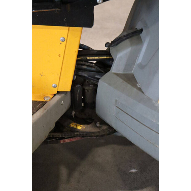 2011 ستيجا Park Pro 25 AWD-46697039