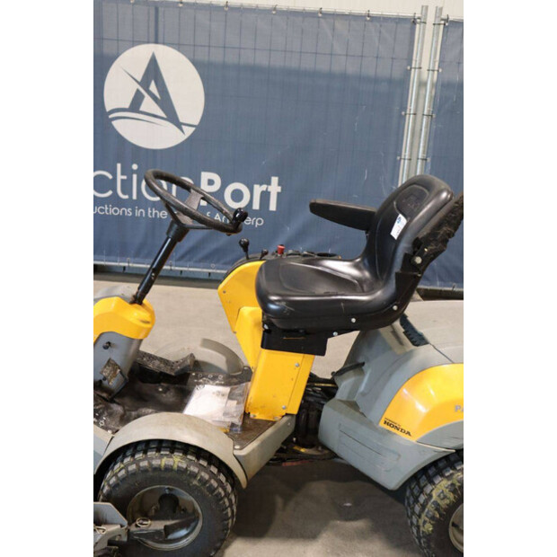 2011 ستيجا Park Pro 25 AWD-46697040