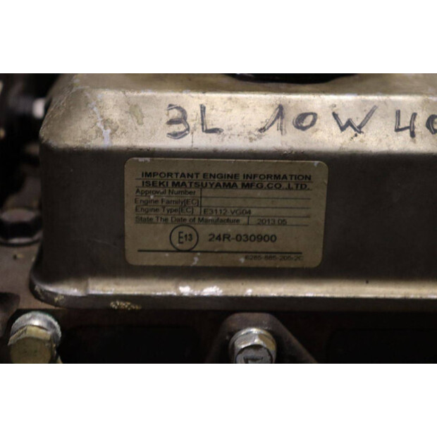 2013 لسكي SF240-46697105