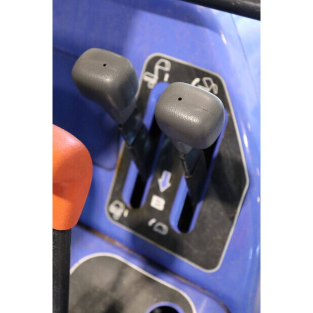 2013 لسكي SF240-46697115