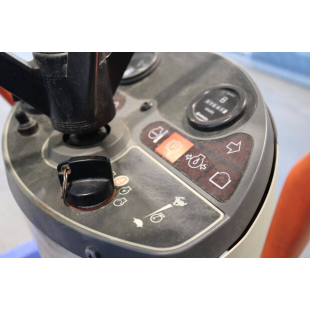 2013 لسكي SF240-46697124