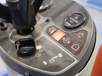 2013-iseki-sf240-46697124