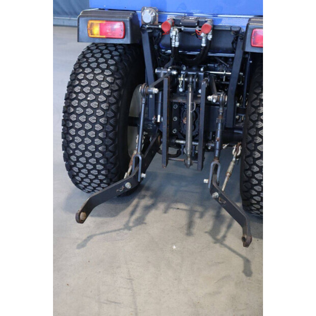 2018 لسكي TM3267-46697153