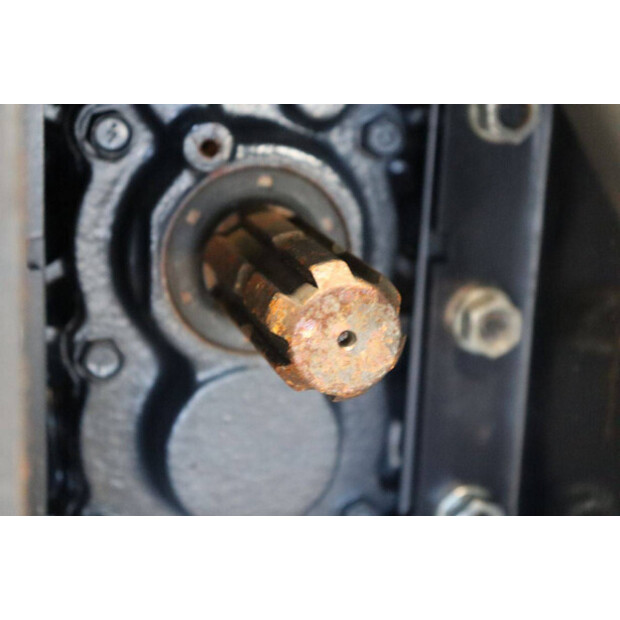 2018 لسكي TM3267-46697154