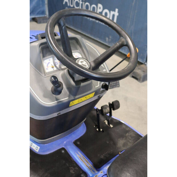 2014 Iseki TXG 237-46697213