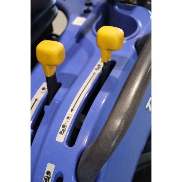 2014 Iseki TXG 237-46697217