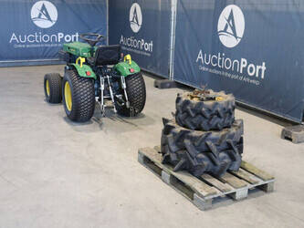 john-deere-b7000-46697236