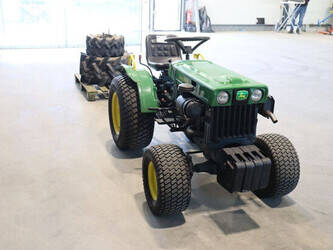 john-deere-b7000-46697239