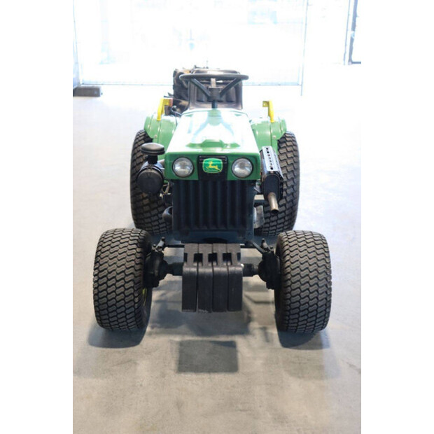 جون دير B7000-46697240