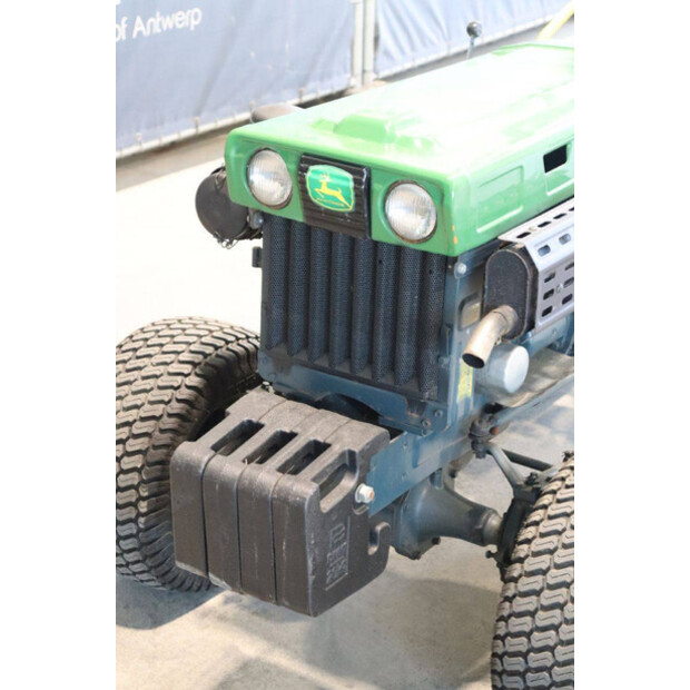 جون دير B7000-46697242