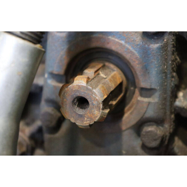 جون دير B7000-46697252