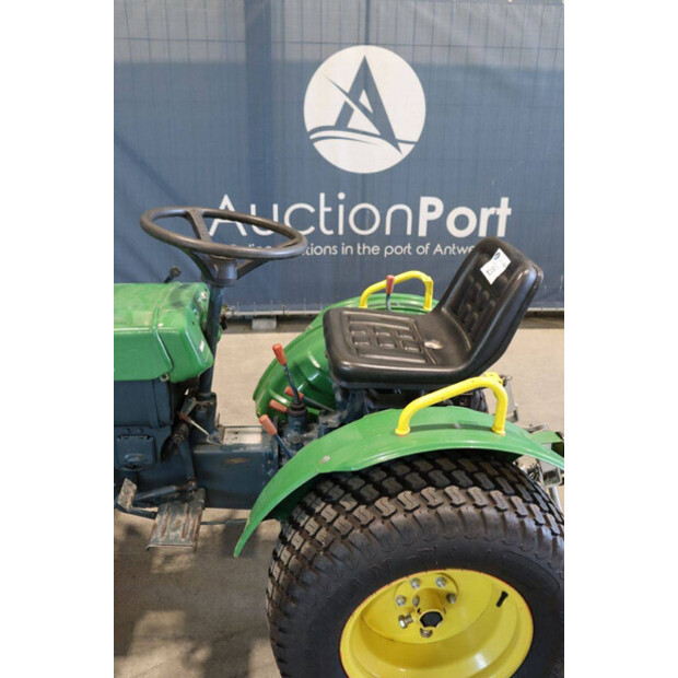 جون دير B7000-46697256