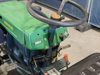 john-deere-b7000-46697258