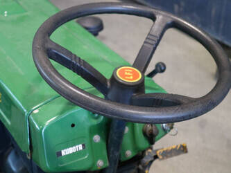 john-deere-b7000-46697259