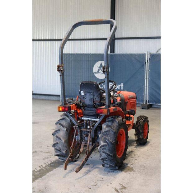 KUBOTA B2420-46697276