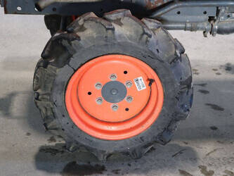kubota-b2420-1444058-46697284