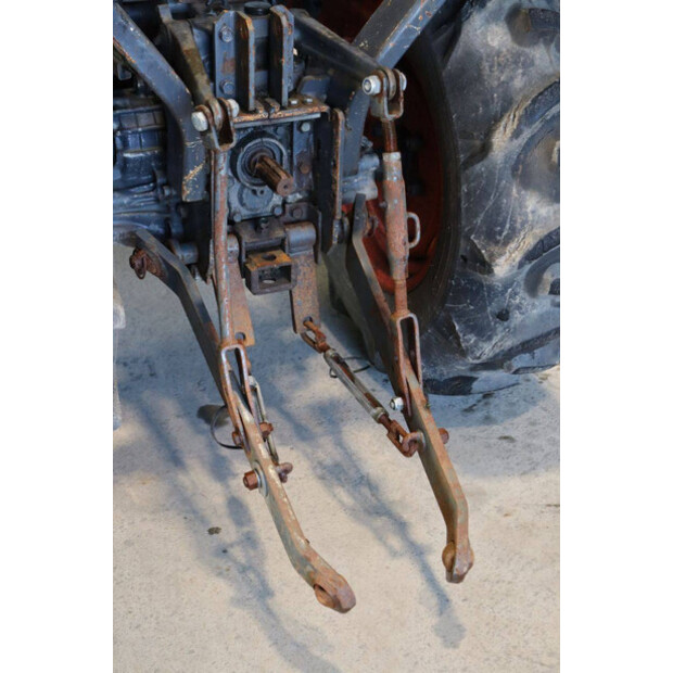 KUBOTA B2420-46697286