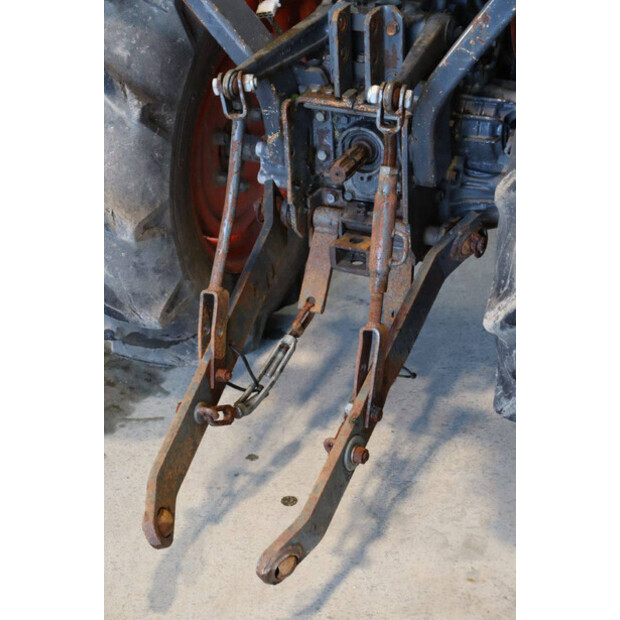 KUBOTA B2420-46697288