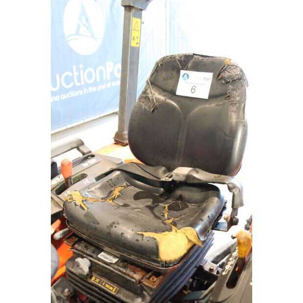 KUBOTA B2420-46697292