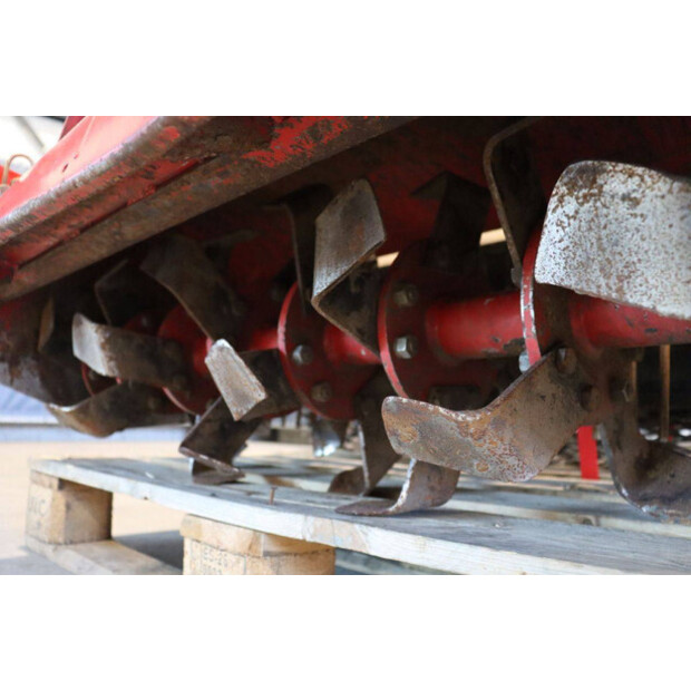 2000 Robert TST-100-46697367