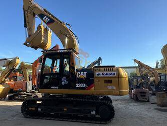 2024-caterpillar-320d-1444065-46697443