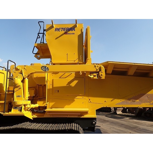 2014 Komatsu BZ210-1-46697456