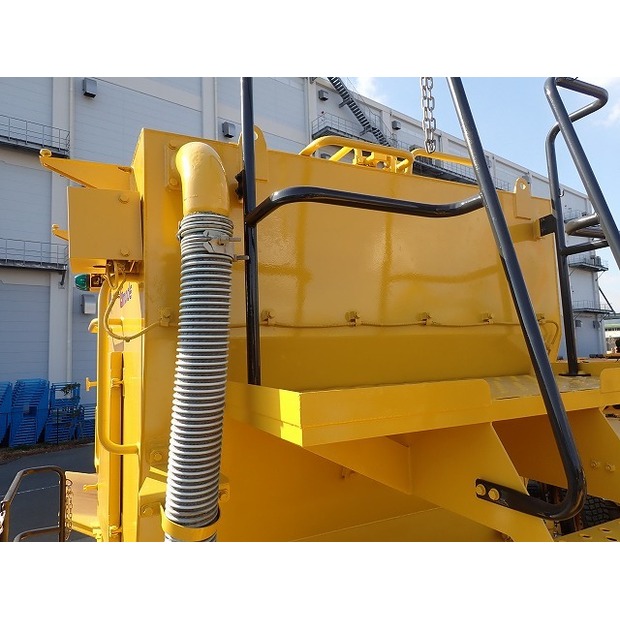 2014 Komatsu BZ210-1-46697464