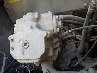 2014-komatsu-bz210-1-46697468