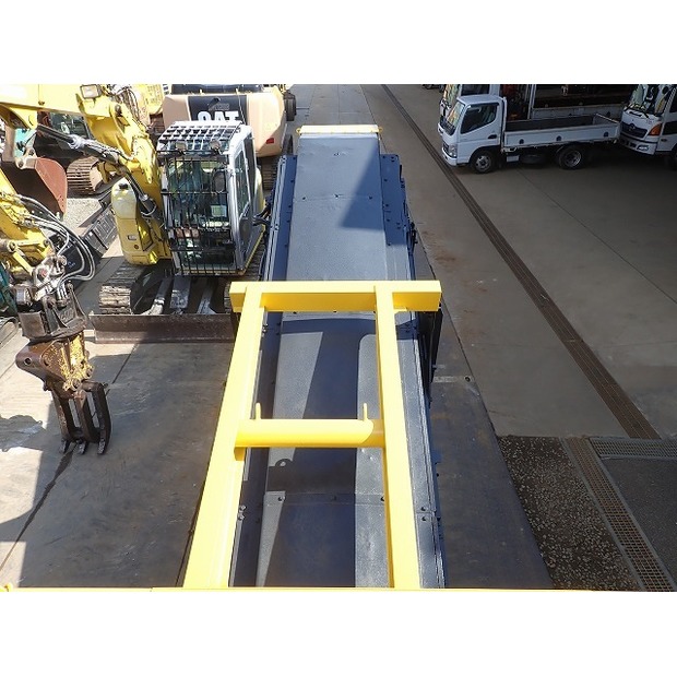 2014 Komatsu BZ210-1-46697488