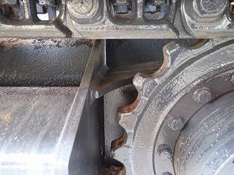 2014-komatsu-bz210-1-46697493