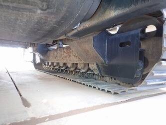 2014-komatsu-bz210-1-46697498