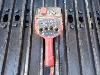 2014-komatsu-bz210-1-46697507