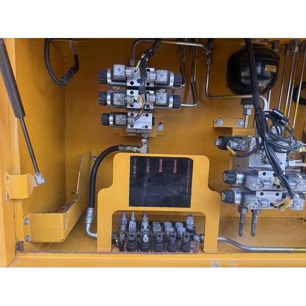 2014 ساندفيك QJ241-46697586